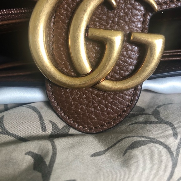 Authentic Gucci wallet NEVER USED - Picture 2 of 6